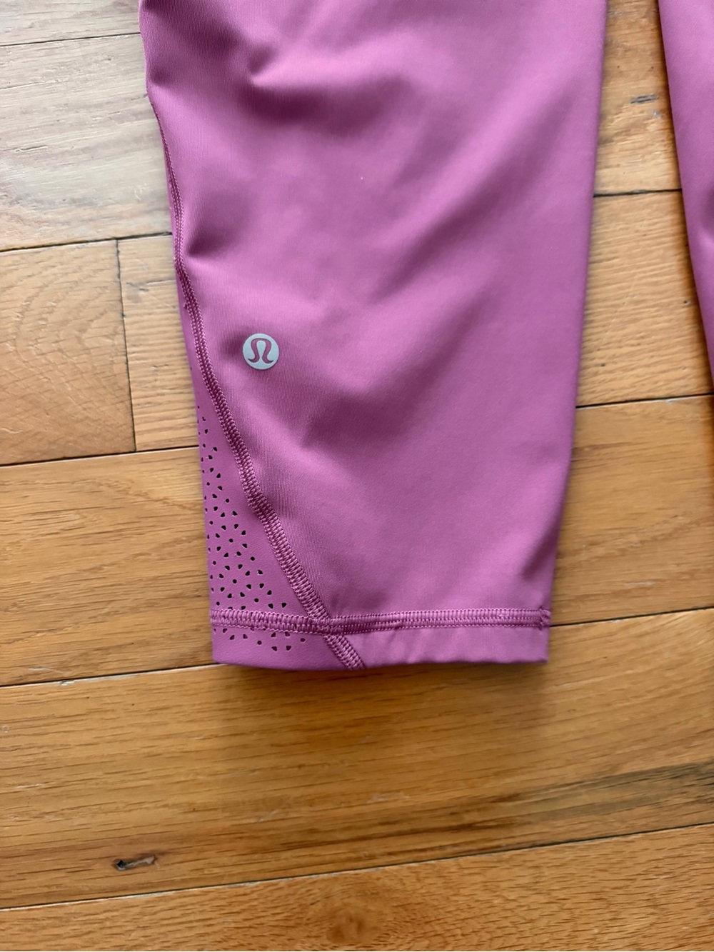 Lululemon Ready To Race Moss Rose Pink 21” Crop Leggings Size 12 - Picture 12 of 15